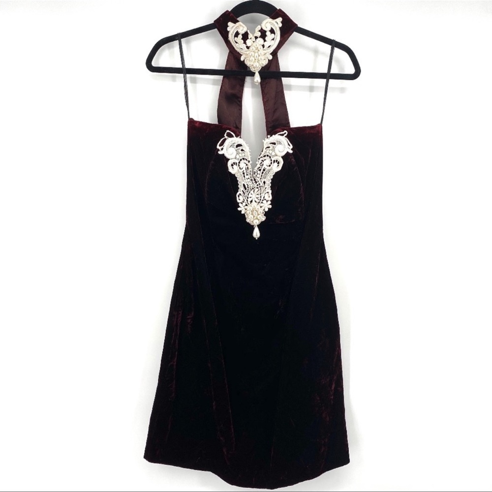 Scott McClintock Vintage Velvet Dress Pearl chocker cocktail length size 6